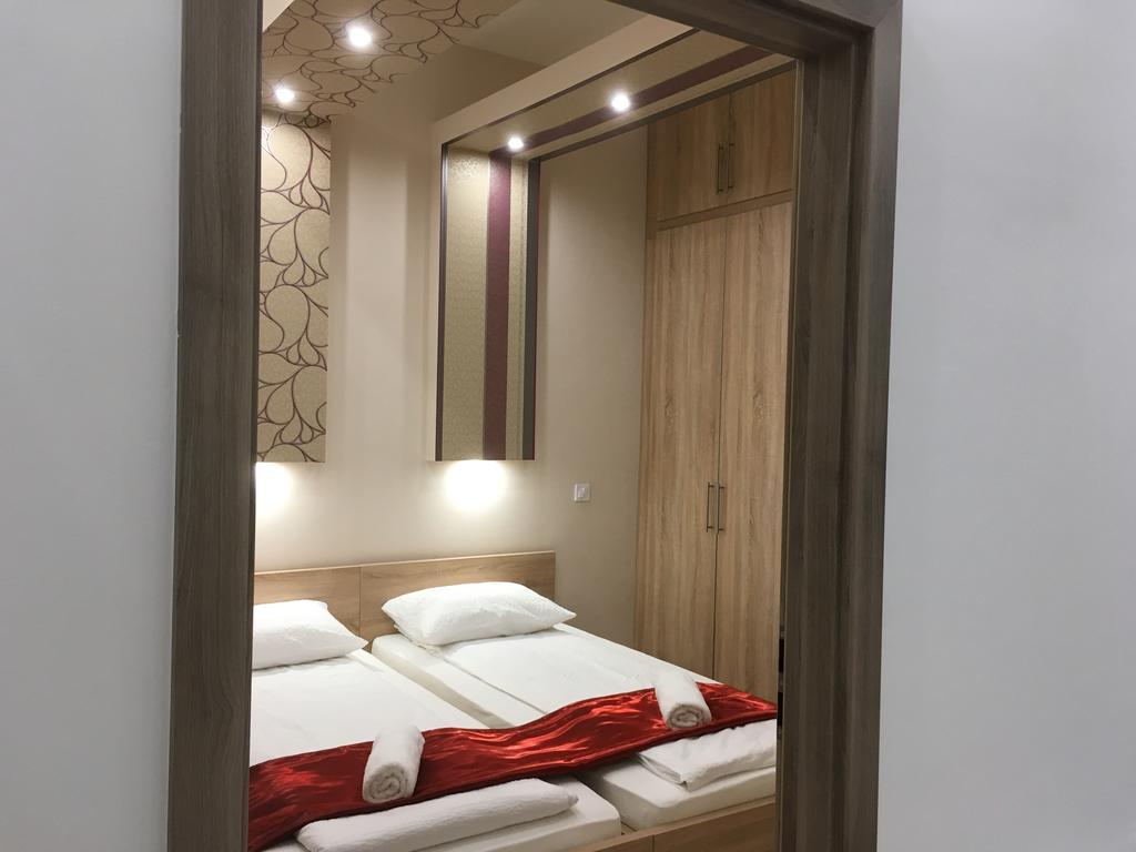 Gutenberg Apartments Сегед Экстерьер фото