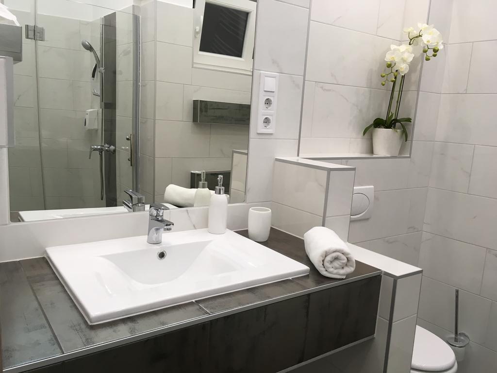 Gutenberg Apartments Сегед Экстерьер фото